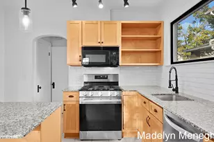 104 Mayfield Ave NE, Grand Rapids, MI 49503 - Photo 13