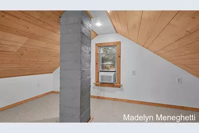 104 Mayfield Avenue NE, Grand Rapids, MI 49503 - Photo 33