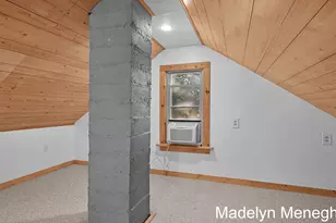 104 Mayfield Ave NE, Grand Rapids, MI 49503 - Photo 33