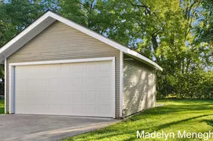 104 Mayfield Ave NE, Grand Rapids, MI 49503 - Photo 41
