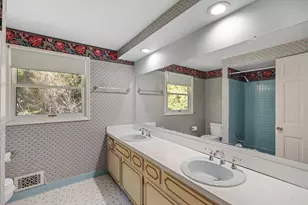 34284 Thornbrook St, Farmington Hills, MI 48335 - Photo 23