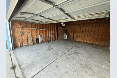 121 E Ypsilanti Avenue, Pontiac, MI 48340 - Photo 25