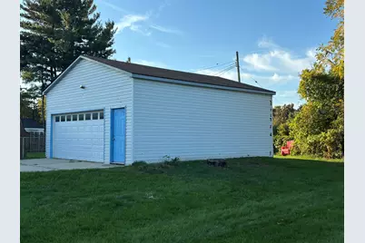 121 E Ypsilanti Avenue, Pontiac, MI 48340 - Photo 21
