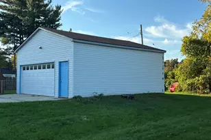 121 E Ypsilanti Ave, Pontiac, MI 48340 - Photo 21