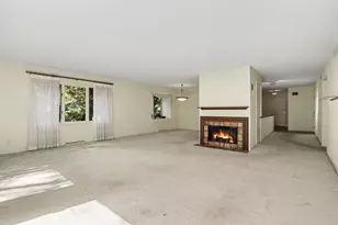 1013 Essex Cir, Kalamazoo, MI 49008 - Photo 11