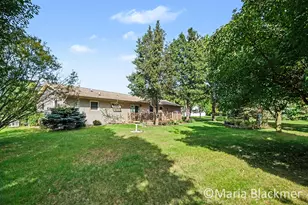 85 Holiday Dr, Ionia, MI 48846 - Photo 29