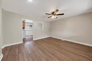 1260 Candlewood Ln, Ypsilanti, MI 48198 - Photo 5