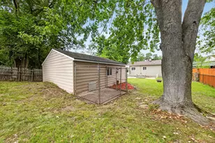 1260 Candlewood Ln, Ypsilanti, MI 48198 - Photo 37