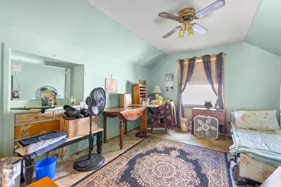 8052 Minock Street, Detroit, MI 48228 - Photo 9