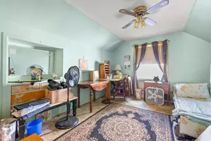 8052 Minock St, Detroit, MI 48228 - Photo 9