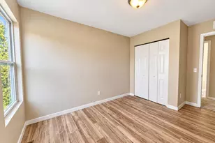 3240 Quarry Ridge Ct, Kalamazoo, MI 49004 - Photo 21