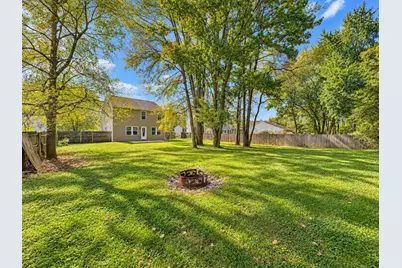3240 Quarry Ridge Court, Kalamazoo, MI 49004 - Photo 3
