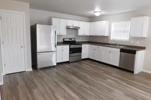 150 Grandview St, Galesburg, MI 49053 - Photo 5
