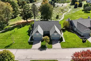 7745 Greenbrier Dr NE, Rockford, MI 49341 - Photo 5