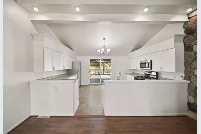 210 W Grove Avenue, Michigan Center, MI 49254 - Photo 15