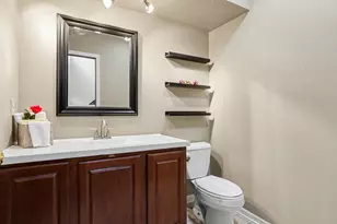 3374 Bent Trail Dr, Ann Arbor, MI 48108 - Photo 11