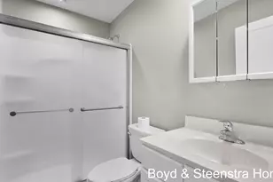 110 Peony St SW, Grand Rapids, MI 49548 - Photo 15