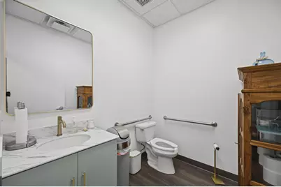 406 Eagle Street #3, South Haven, MI 49090 - Photo 15