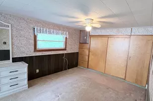 836 N Cherry St, Evart, MI 49631 - Photo 9