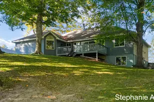 10461 Valley Ct, Stanwood, MI 49346 - Photo 33