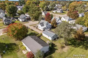 610 Root St, Belding, MI 48809 - Photo 3