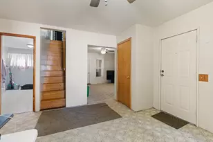 10605 Hickory St, Morenci, MI 49256 - Photo 9