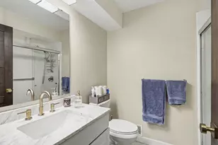 29233 Wellington Ct, Southfield, MI 48034 - Photo 17