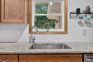 105 Southwood Dr, Jerome, MI 49249 - Photo 7