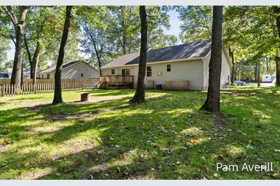 2470 Hiawatha Trail, Muskegon, MI 49445 - Photo 9