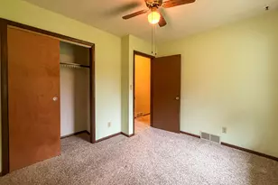 384 Maple St, Coloma, MI 49038 - Photo 15