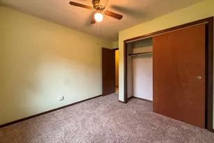 384 Maple St, Coloma, MI 49038 - Photo 13