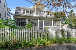 107 Park Ave, South Haven, MI 49090 - Photo 5