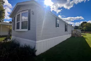 397 Fairway Dr, Cadillac, MI 49601 - Photo 7