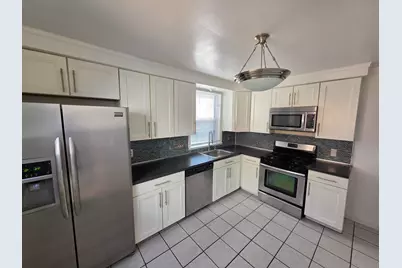 660 E Robert Avenue, Hazel Park, MI 48030 - Photo 3