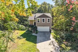 1032 W Barney Ave, Muskegon, MI 49441 - Photo 1