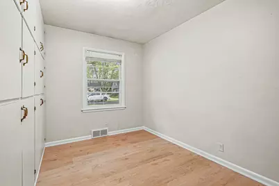 3703 Iroquois Trail, Kalamazoo, MI 49006 - Photo 11