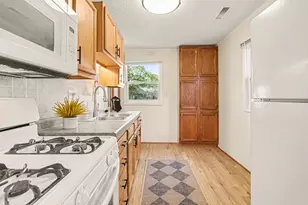113 N 28th St, Battle Creek, MI 49015 - Photo 5