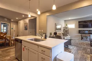 619 Meadow Dr, South Haven, MI 49090 - Photo 5