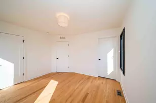 2325 Greenway Trl, Ann Arbor, MI 48104 - Photo 33