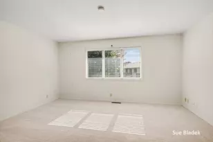 950 Village Ct, Holland, MI 49423 - Photo 19