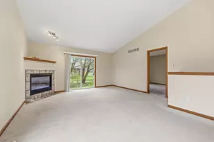 6083 Fairgrove St, Kalamazoo, MI 49009 - Photo 25