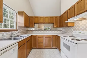 6083 Fairgrove St, Kalamazoo, MI 49009 - Photo 29