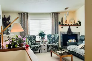 6085 Fairgrove St, Kalamazoo, MI 49009 - Photo 11