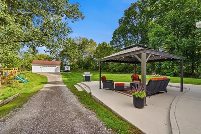 9265 Faussett Road, Fenton, MI 48430 - Photo 43