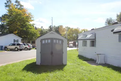 576 SE Jessica Street SE, Kentwood, MI 49548 - Photo 3