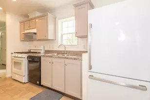 1403 Miss Ellie Dr, Kalamazoo, MI 49009 - Photo 11