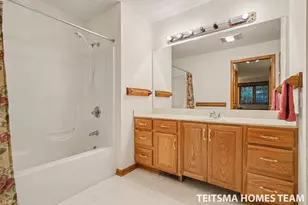 565 Tournament Cir, Norton Shores, MI 49444 - Photo 11
