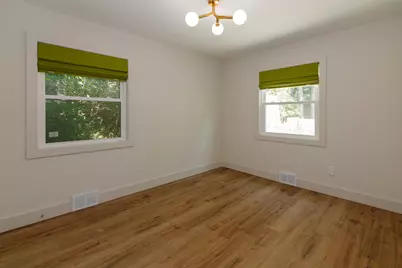 2323 Yost Boulevard, Ann Arbor, MI 48104 - Photo 15