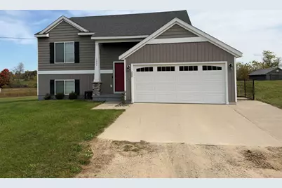 13330 S Marsh Way, Grant, MI 49327 - Photo 11