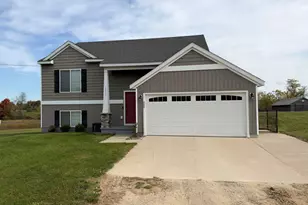 13330 S Marsh Way, Grant, MI 49327 - Photo 11